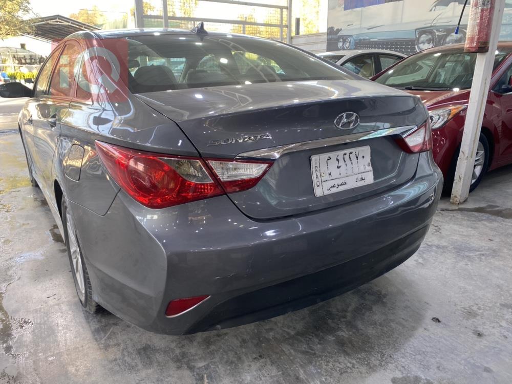 Hyundai Sonata